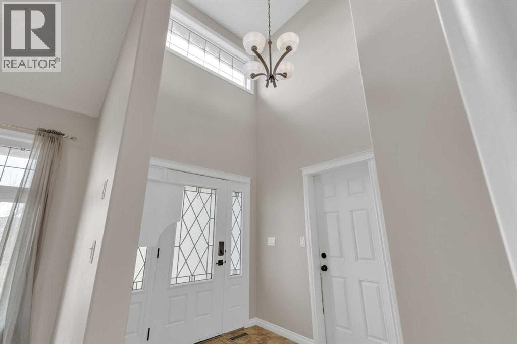 29 Emily Crescent — photo 5