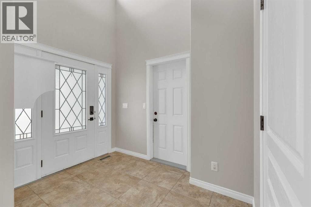 29 Emily Crescent — photo 3