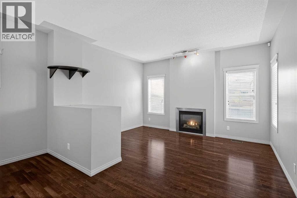 243 Silverado Plains Close SW — photo 4