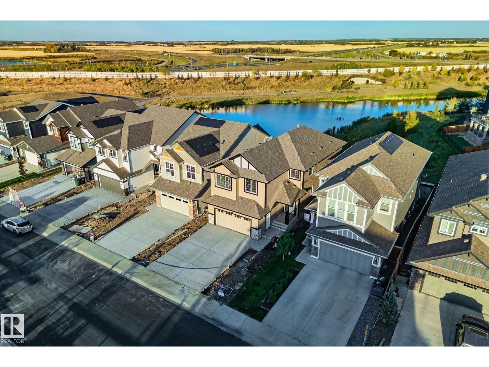 41 Savoy Cr — photo 4