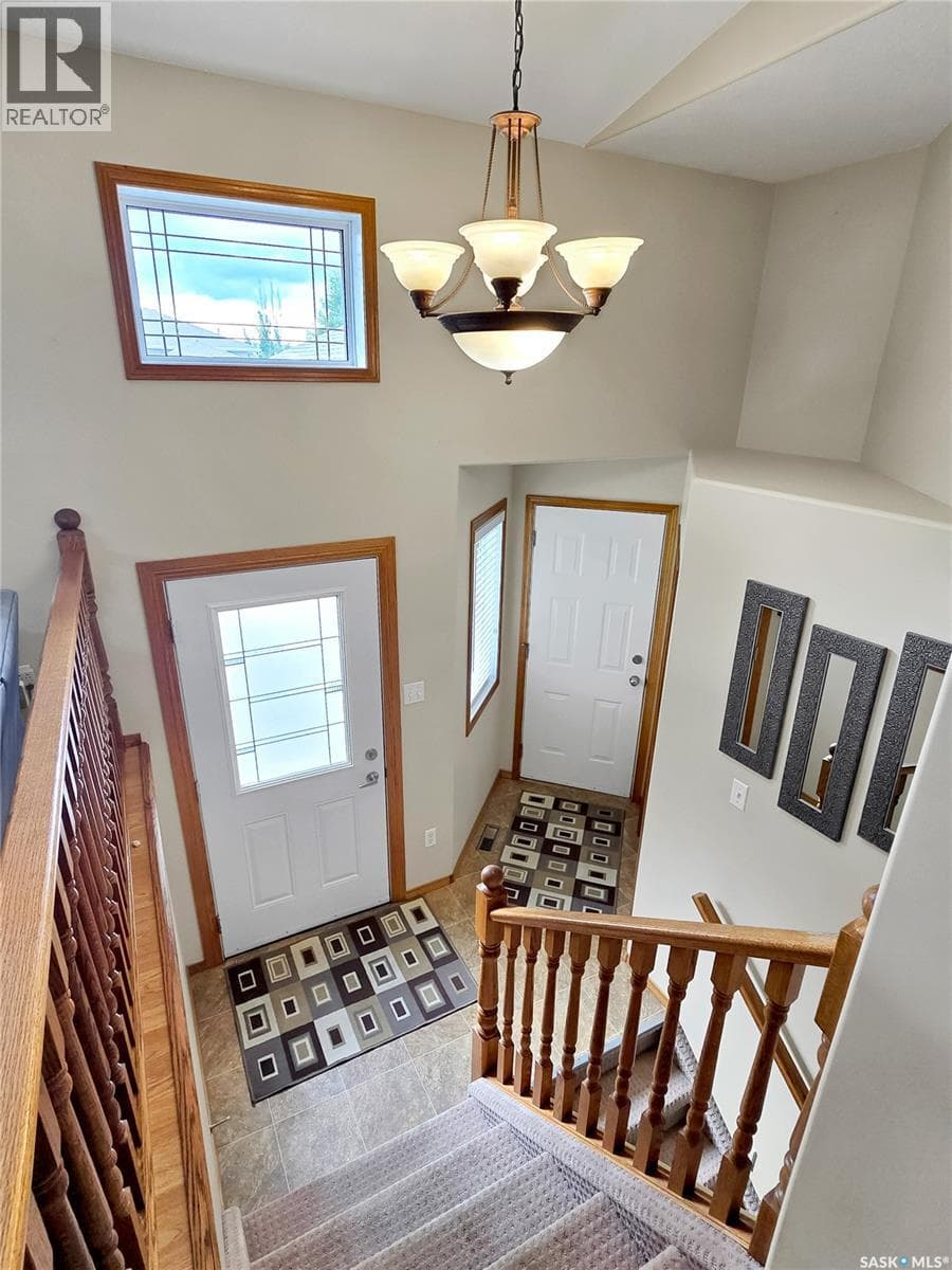 702 Grabowski CRESCENT — photo 2