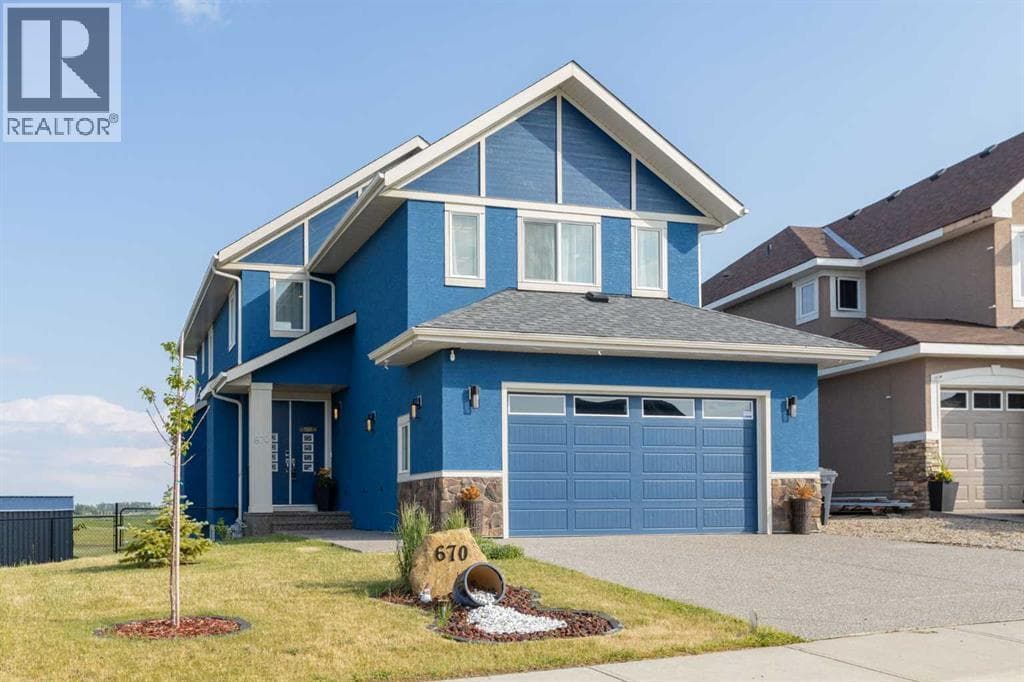 670 Muirfield Crescent