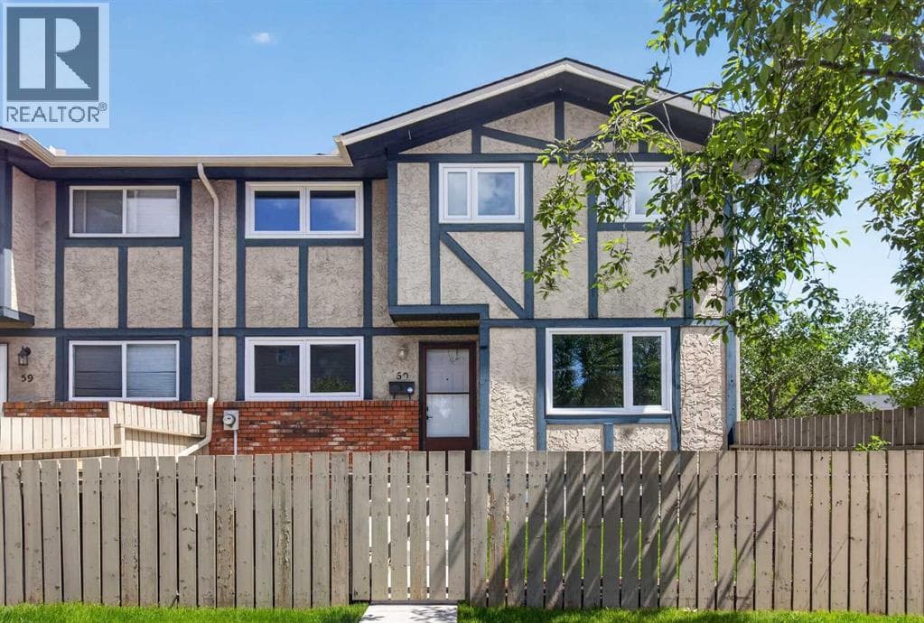 60S, 203 Lynnview Road SE