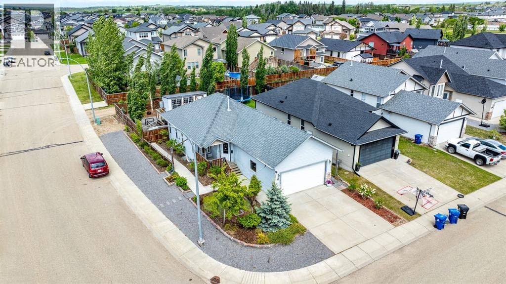 57 Woodbine Close