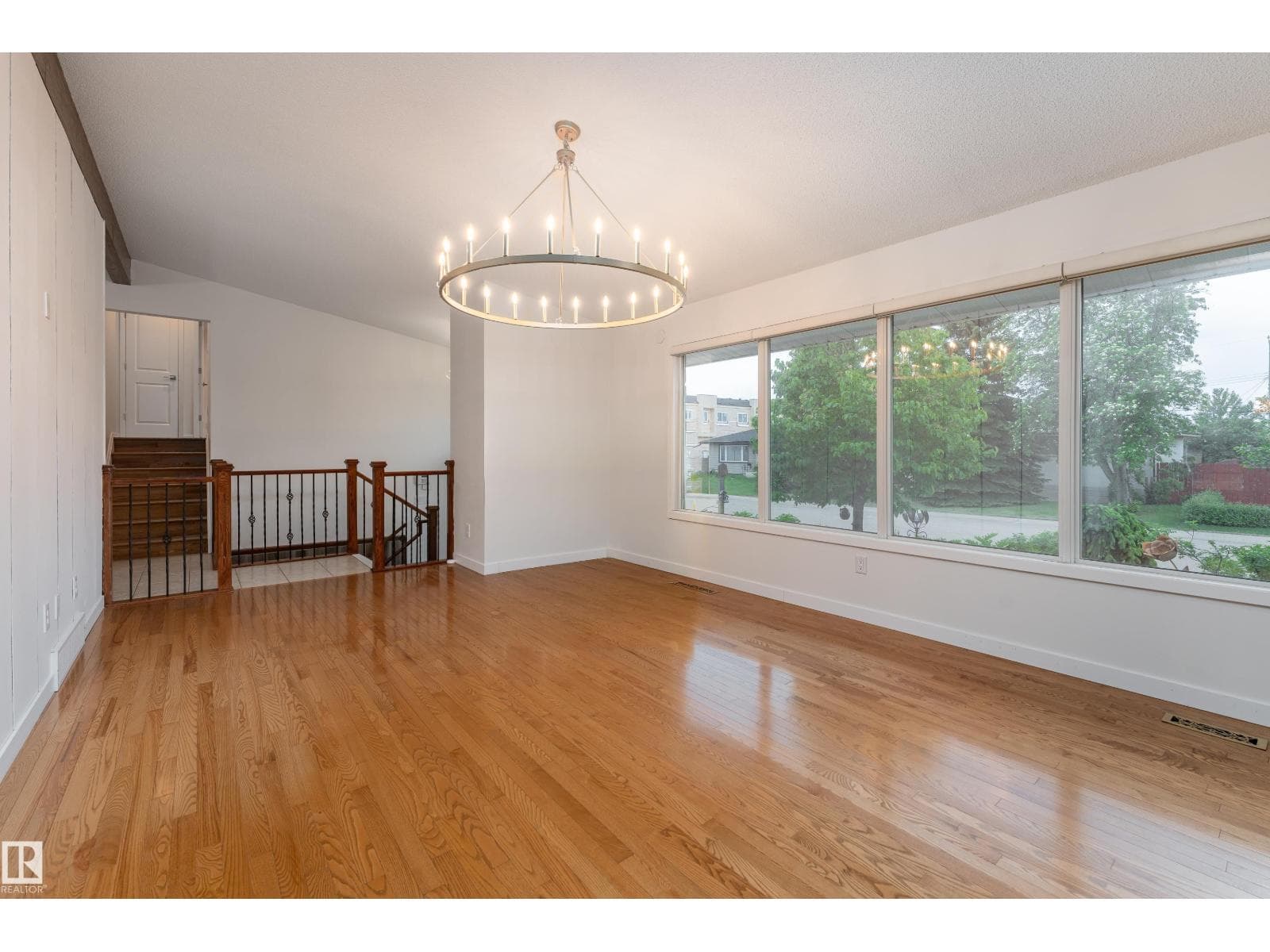 7802 132A AV NW — photo 5