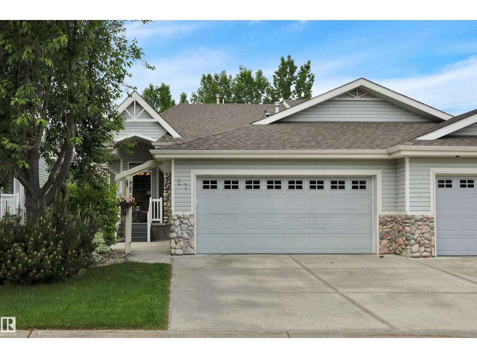 27 BRIARWOOD VG