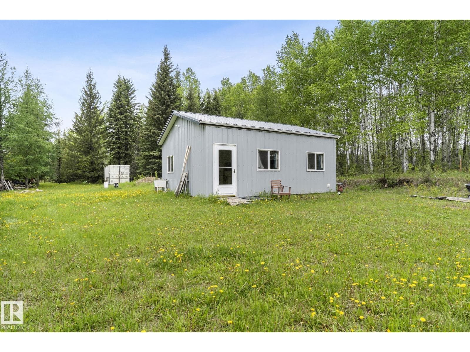 24007 TWP ROAD 592 — photo 3