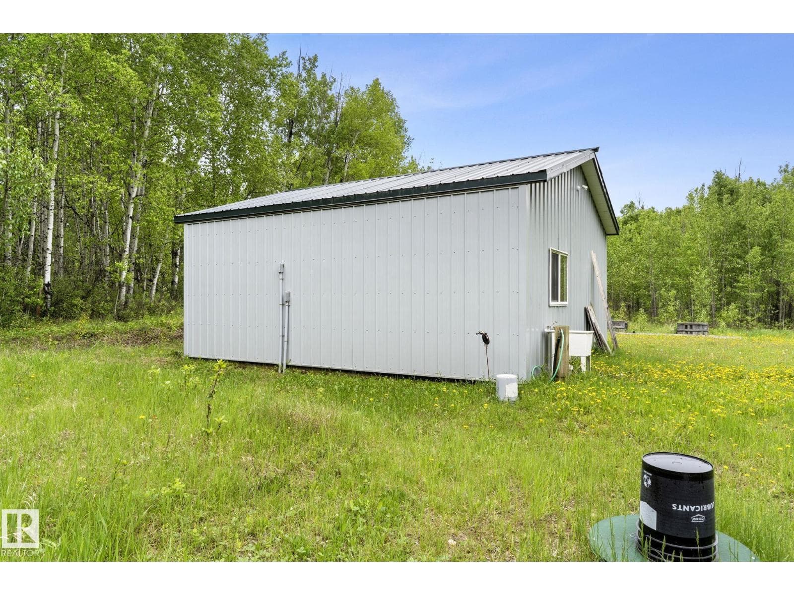 24007 TWP ROAD 592 — photo 5