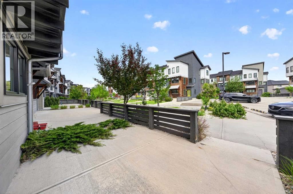 4 Walden Walk SE — photo 5