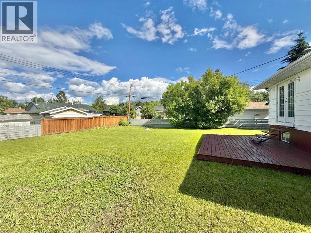 114 Willow Drive — photo 4