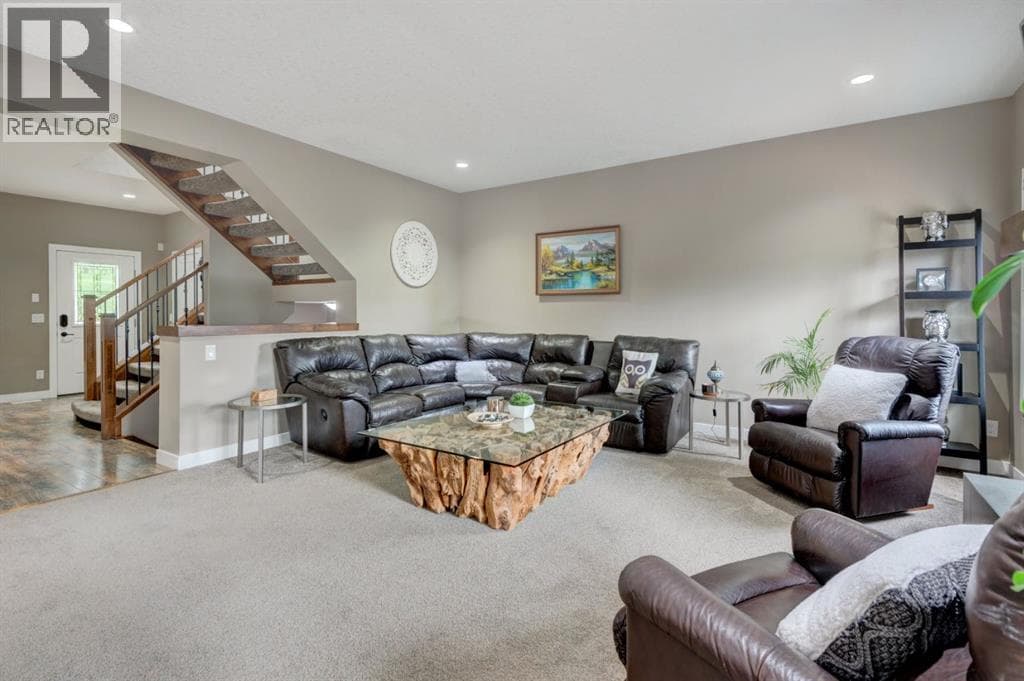300 Aspenmere Way — photo 3