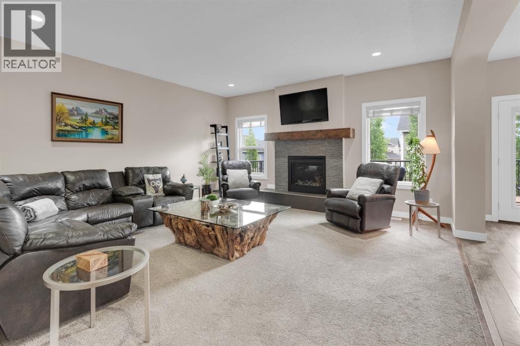 300 Aspenmere Way — photo 2