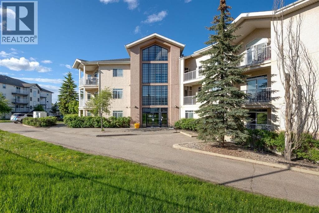 201, 1095 Timberline Drive