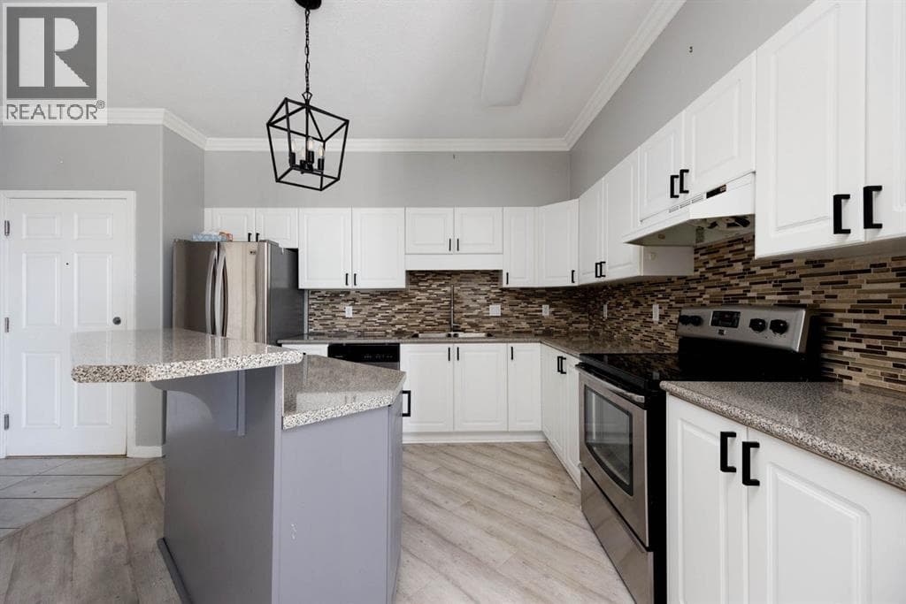 201, 1095 Timberline Drive — photo 5