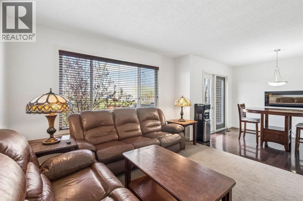 150 River Heights Crescent — photo 5