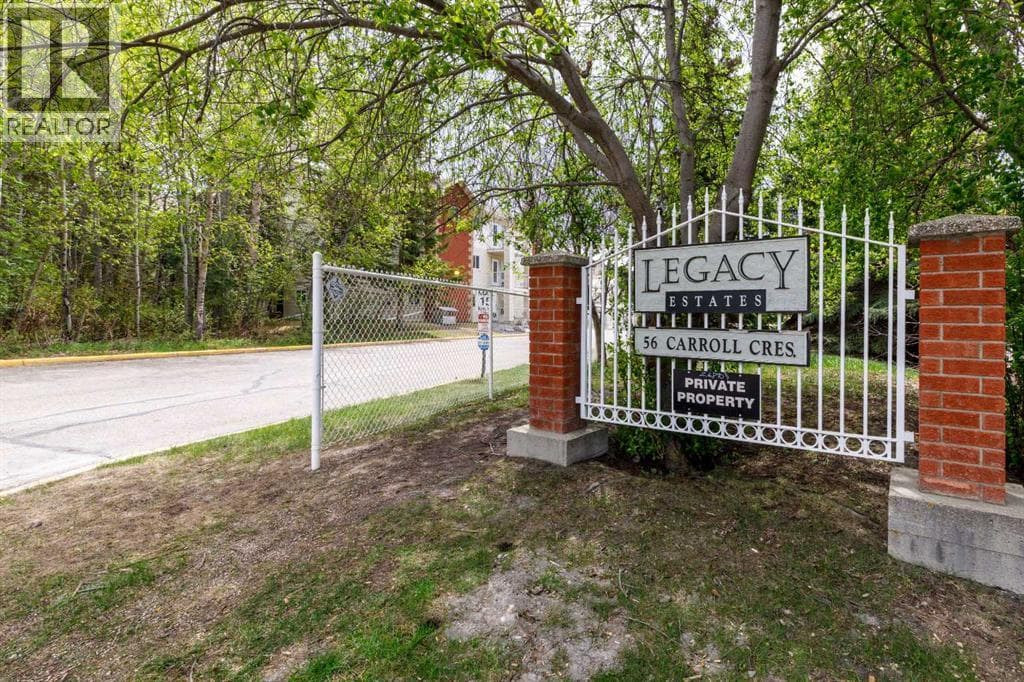 328, 56 Carroll Crescent