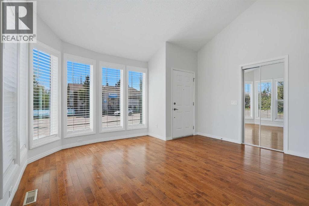4 Woodstock Road SW — photo 3