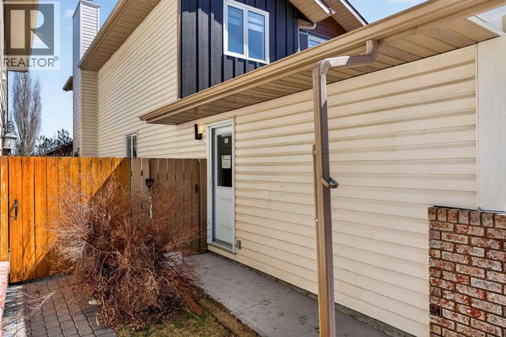 42 Sunvista Crescent SE — photo 5