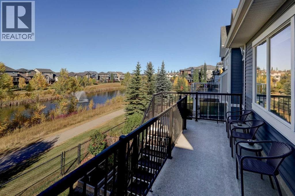 213 Kingsmere Cove SE — photo 2