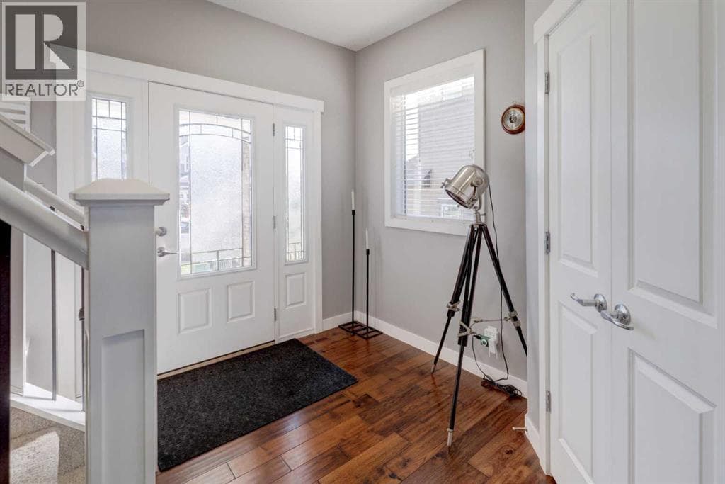 213 Kingsmere Cove SE — photo 5