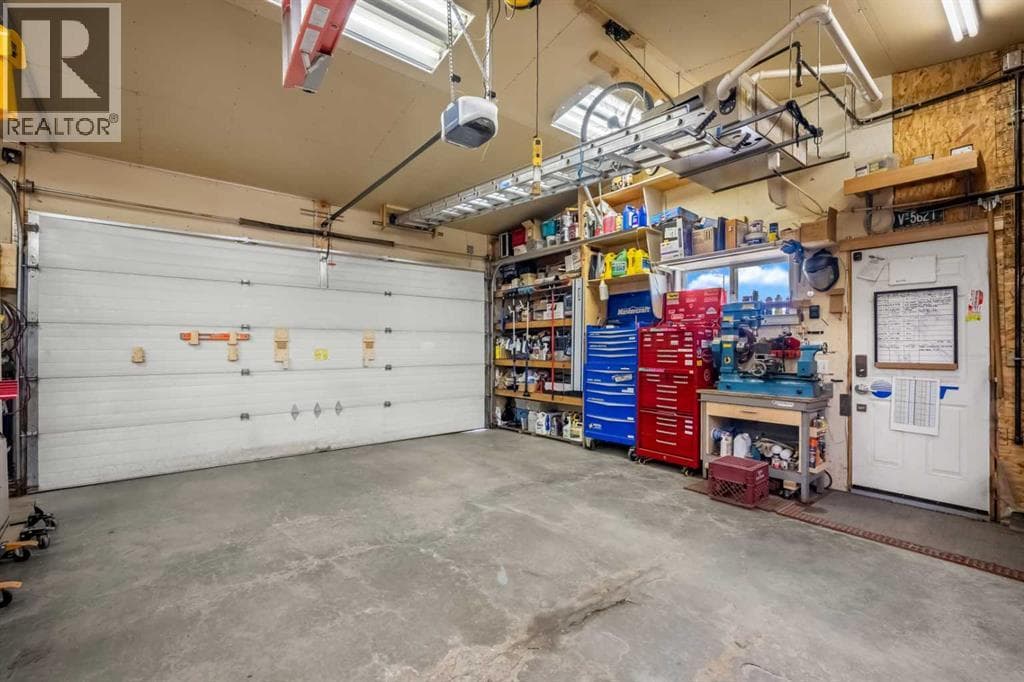 31 Elgin Green SE — photo 4