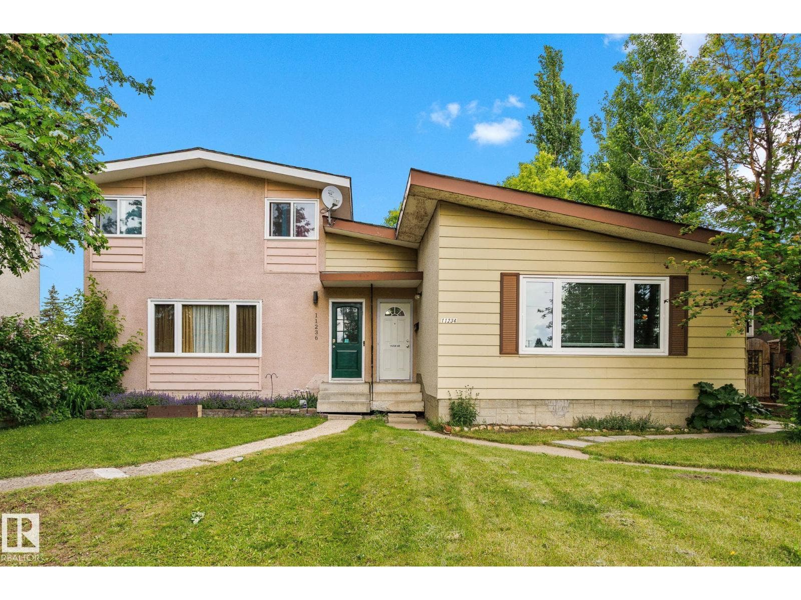 11234 40 AV NW