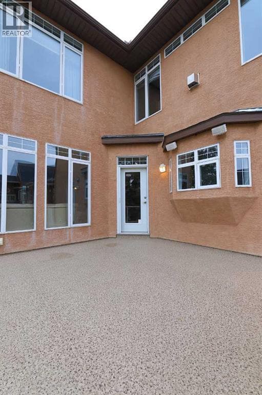 15 Rosery Drive NW — photo 5
