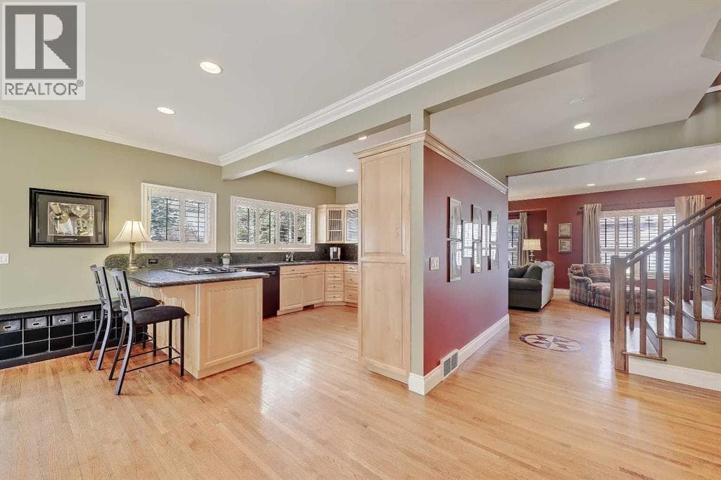 446 Killarney Glen Court SW — photo 3