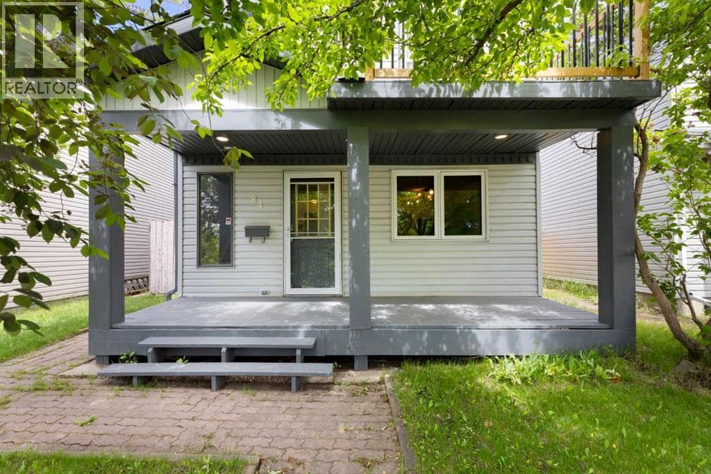 84 Abingdon Crescent NE — photo 3