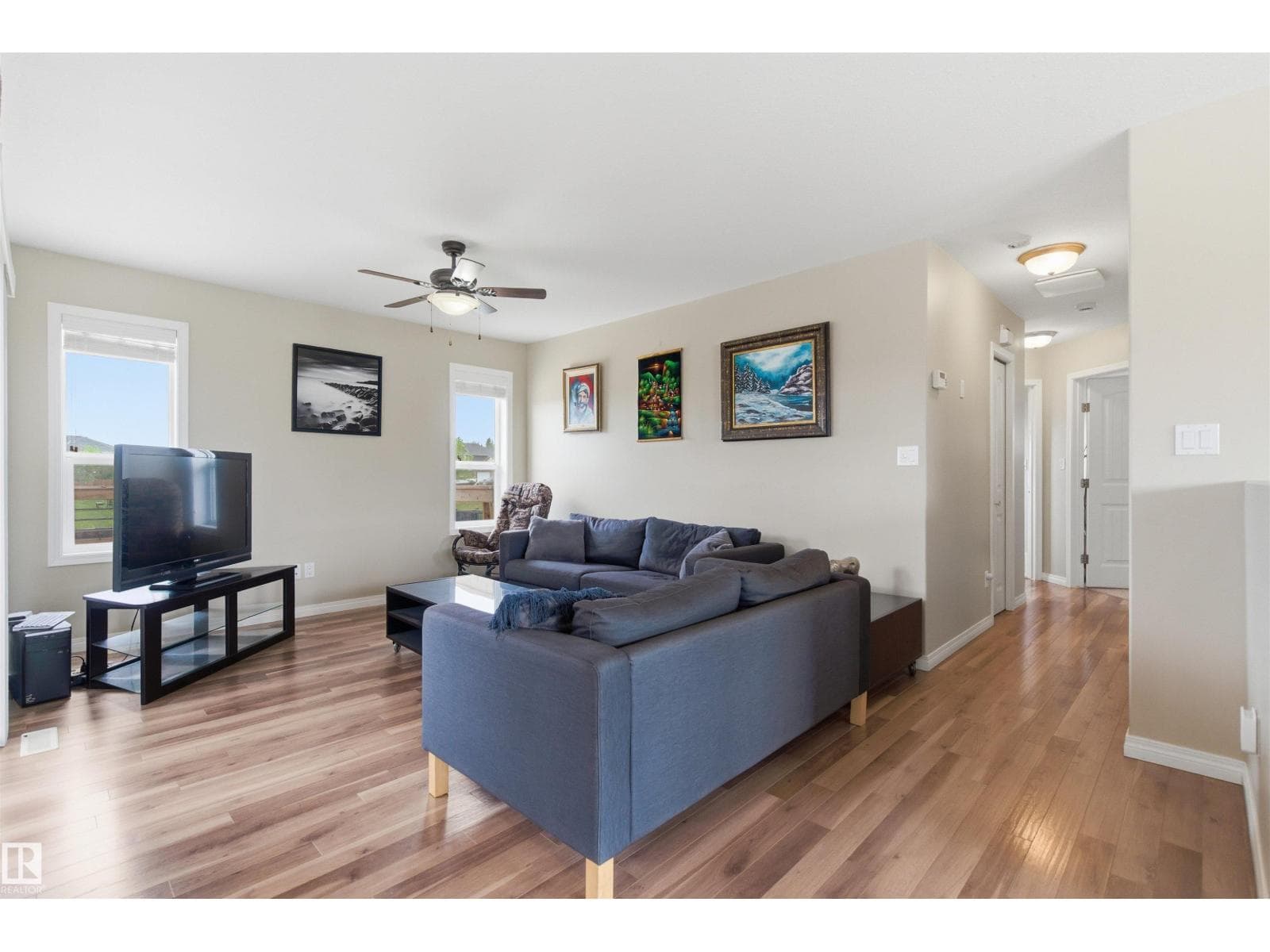 4604 62 AV — photo 5