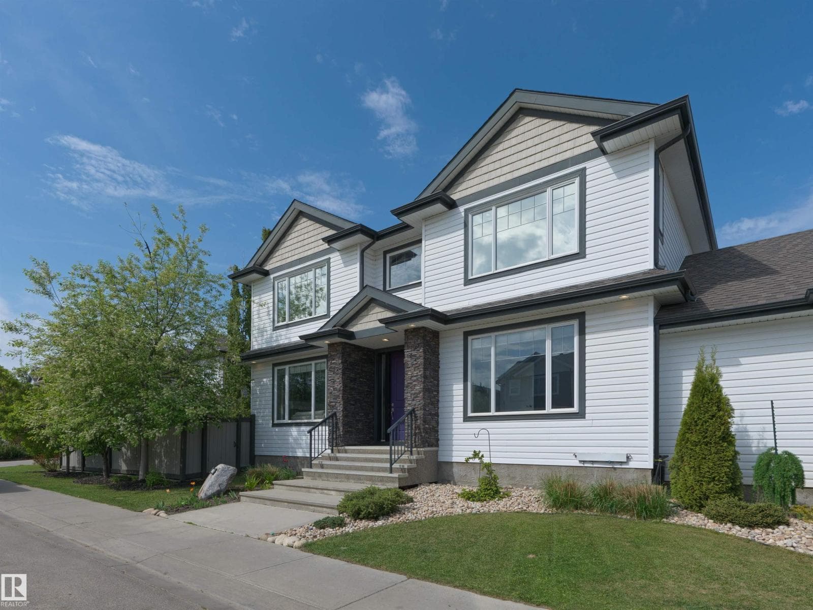 17119 5 AV SW — photo 2