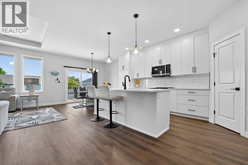 225 Greenwood Road — photo 5