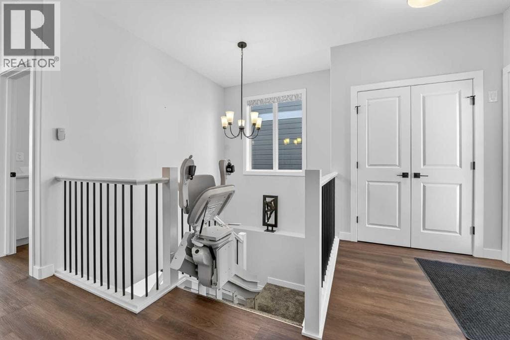 225 Greenwood Road — photo 4