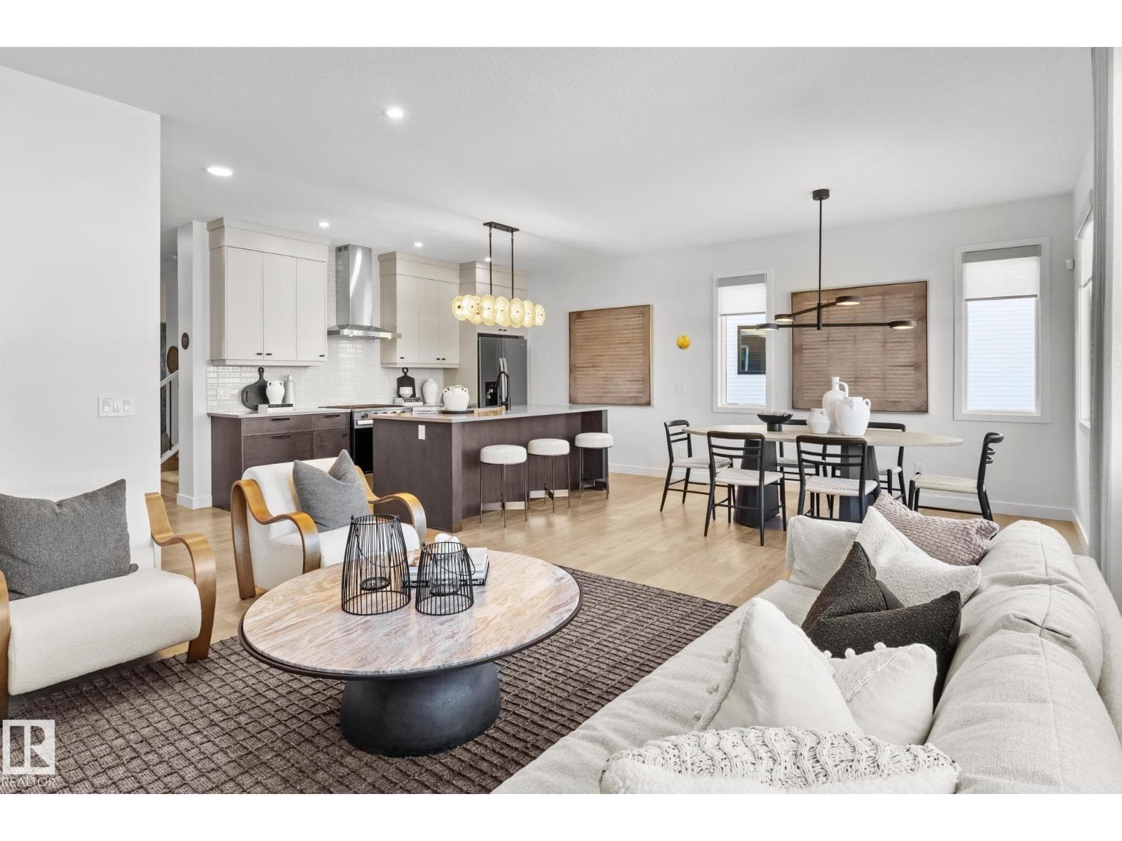 5314 HAWTHORN CL SW