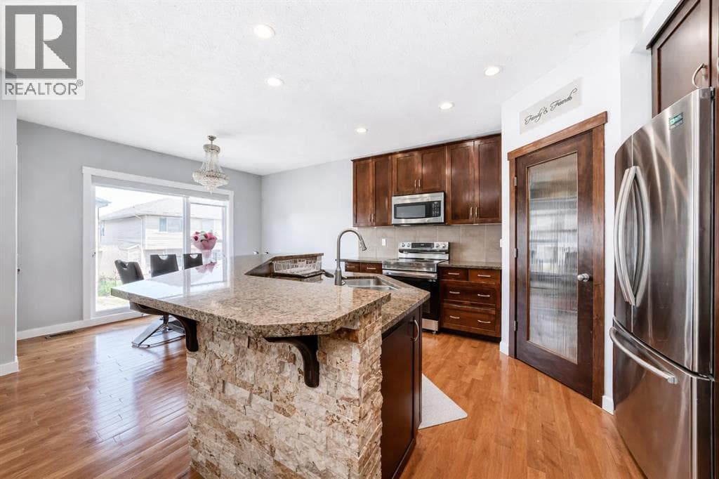 104 Panamount Terrace NW — photo 4