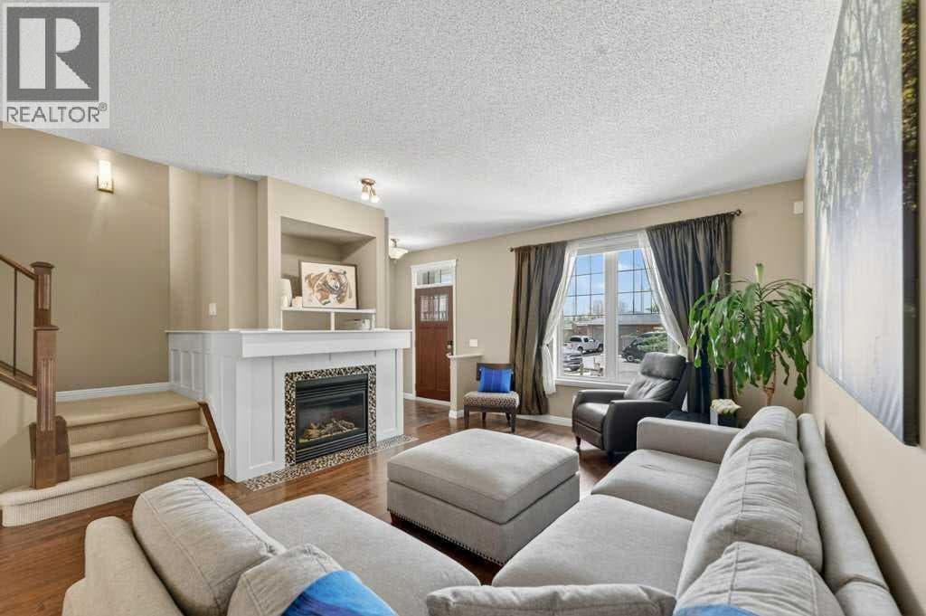 44 Mike Ralph Way SW — photo 4