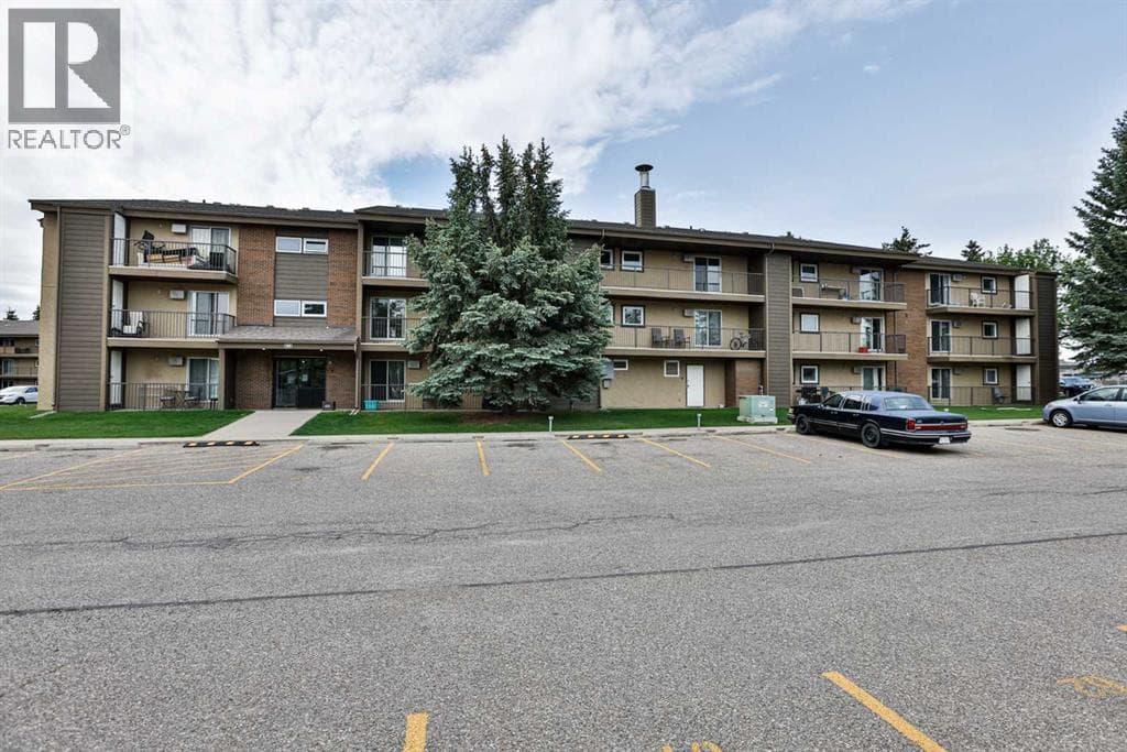 201, 405 Columbia Boulevard W