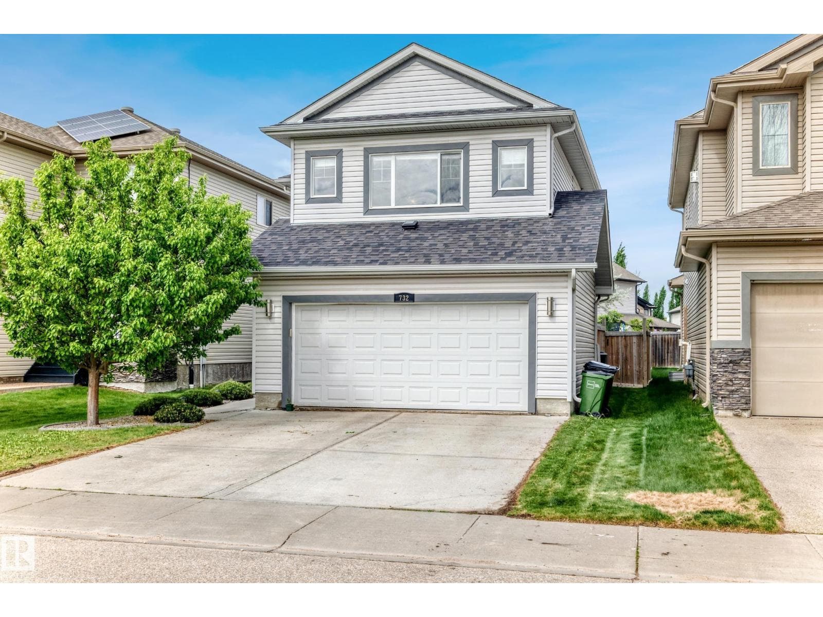 732 172 ST SW — photo 2