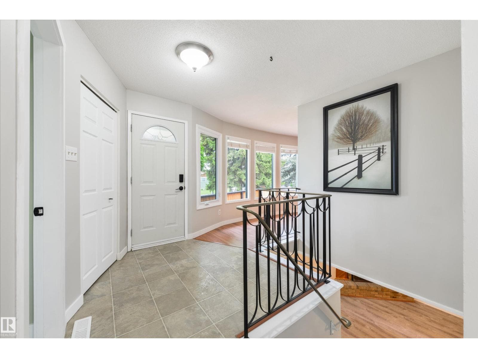 3 BENTON ST — photo 5