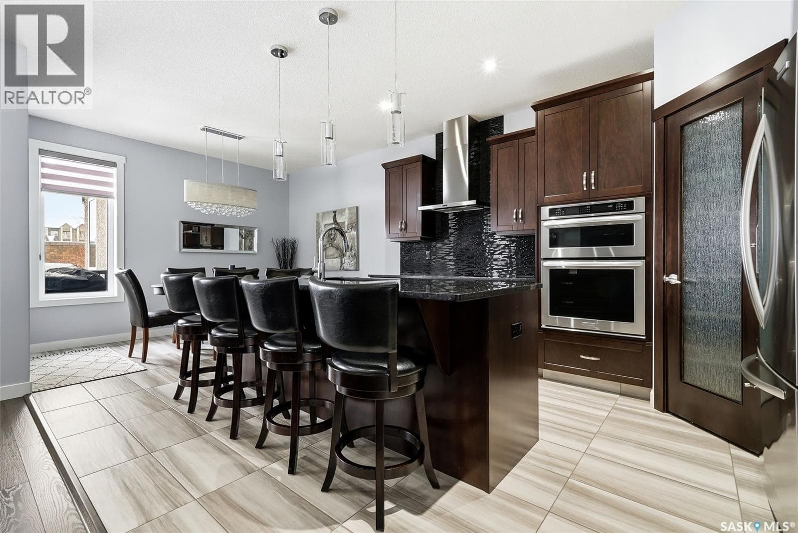 3921 Red Lily BAY — photo 5
