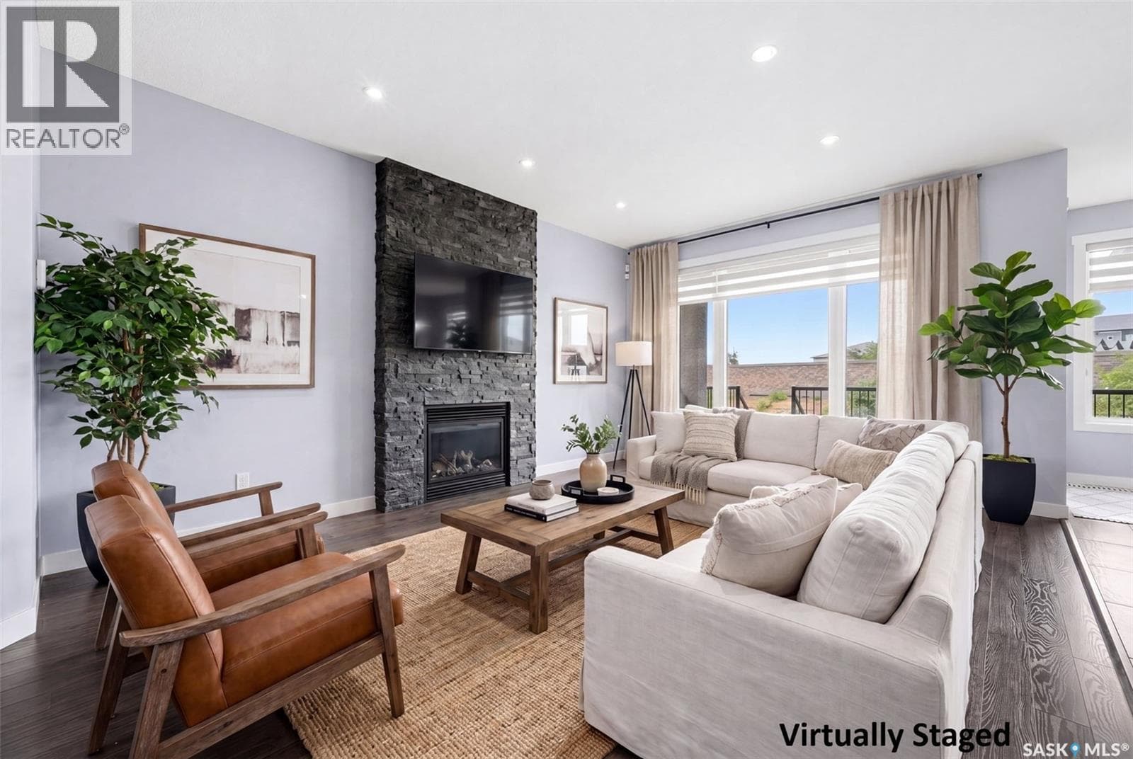 3921 Red Lily BAY — photo 4