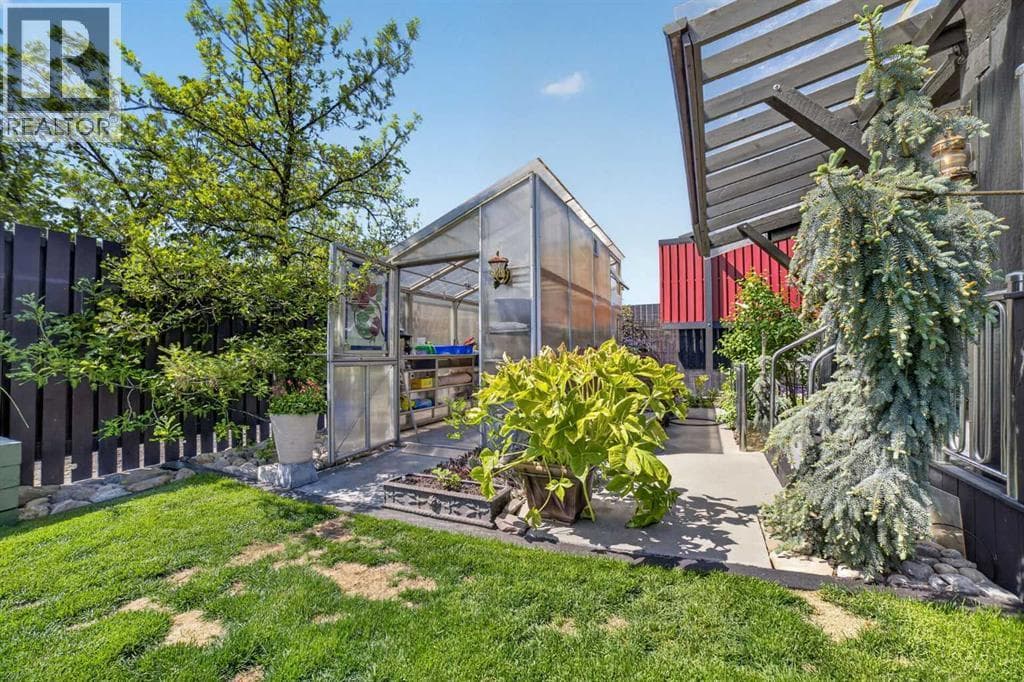 135 Garrison Drive — photo 4