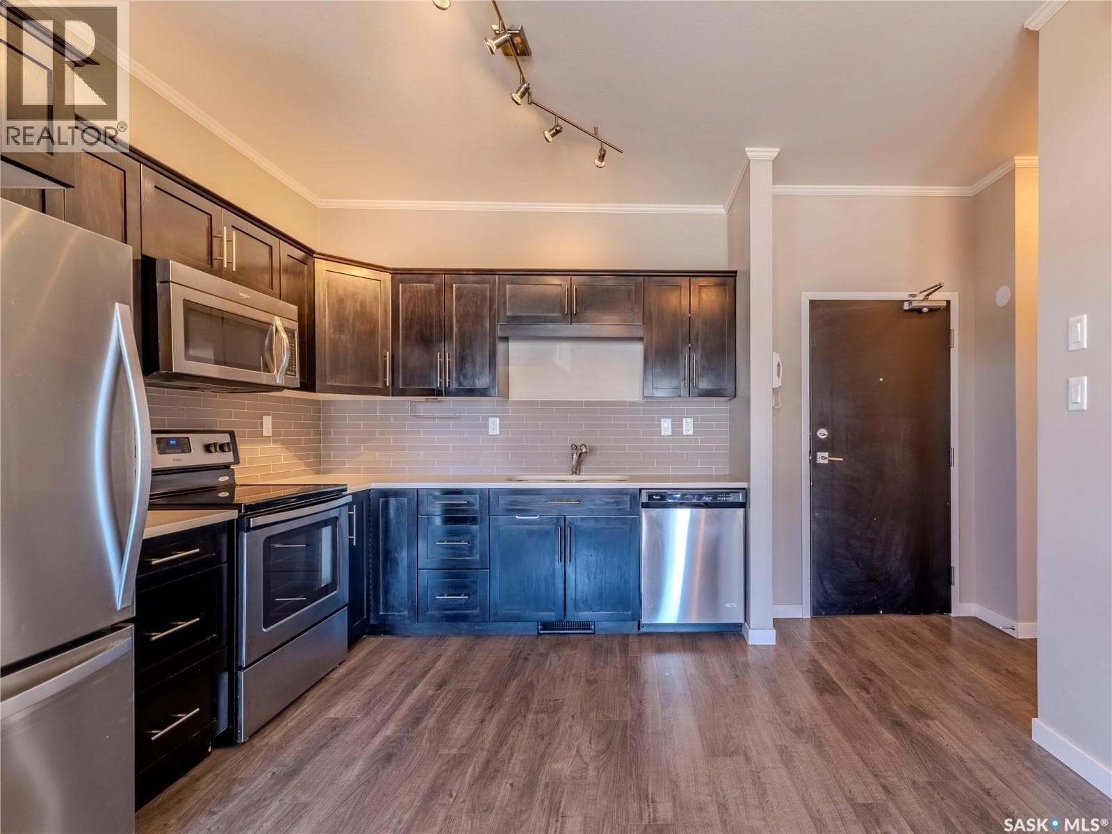102 720 Baltzan BOULEVARD — photo 4