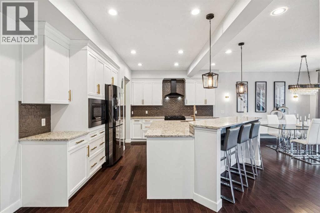 290 Mahogany Place SE — photo 4