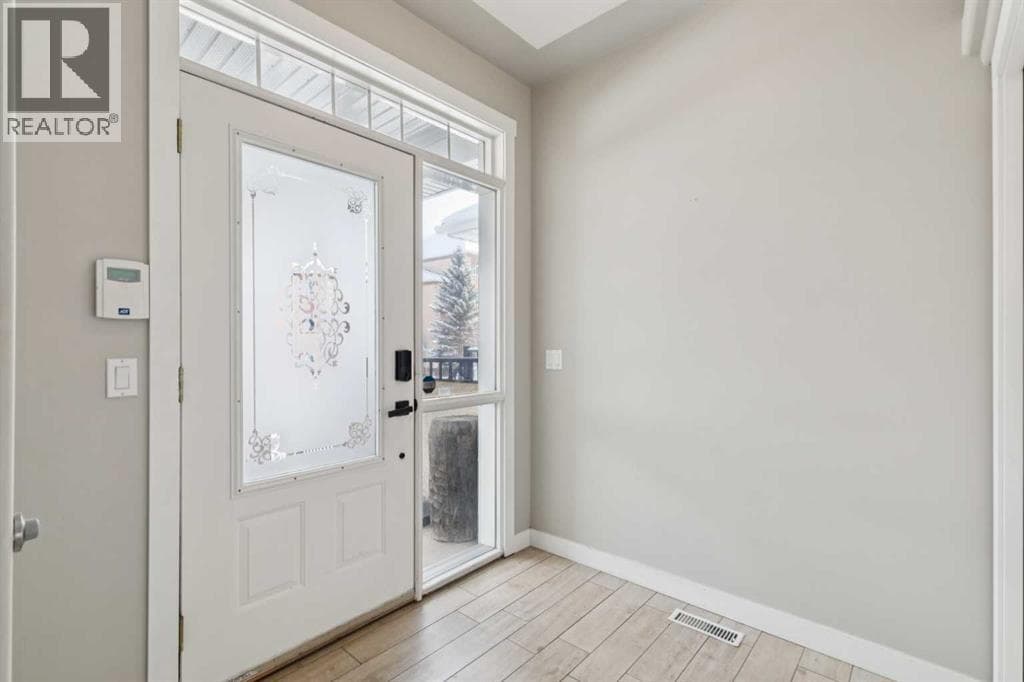 39 Sierra Morena Landing SW — photo 2