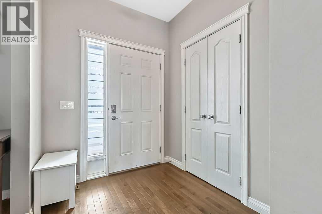 280 Copperstone Gardens SE — photo 5