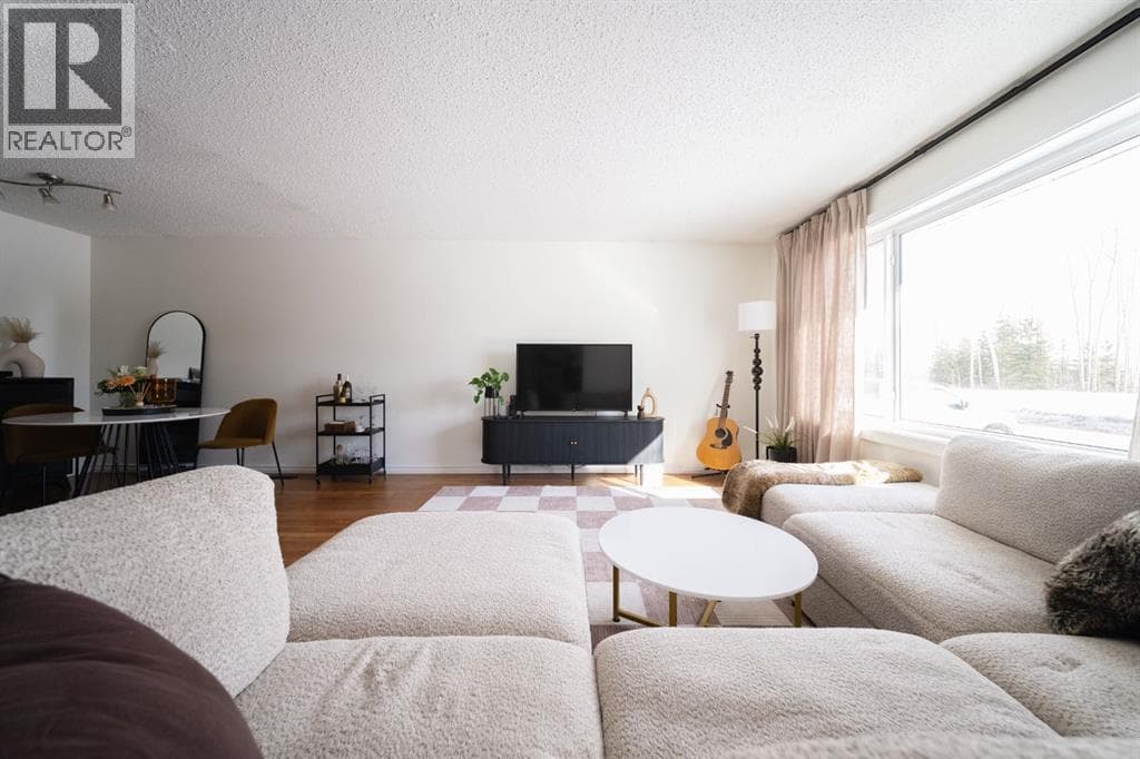 453 Signal Road — photo 5