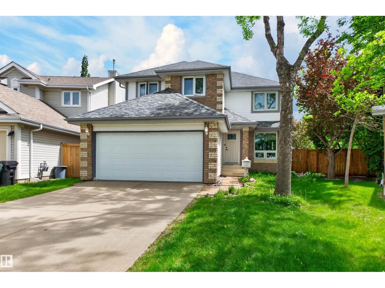 139 LILAC LN