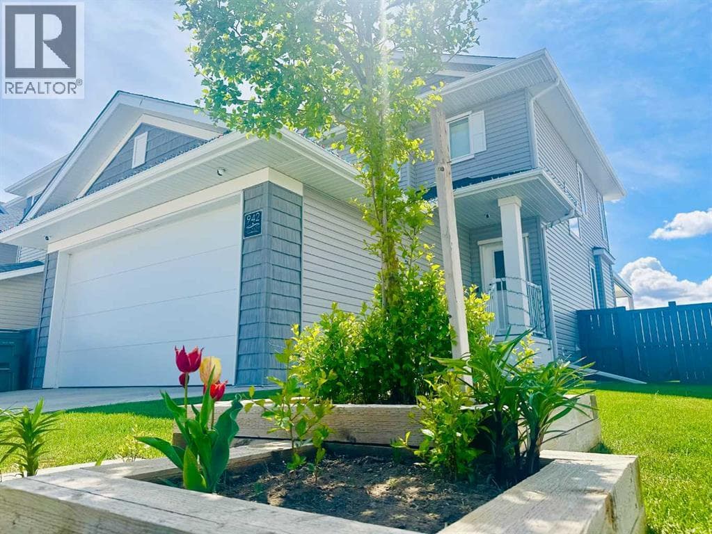 942 Miners Boulevard W