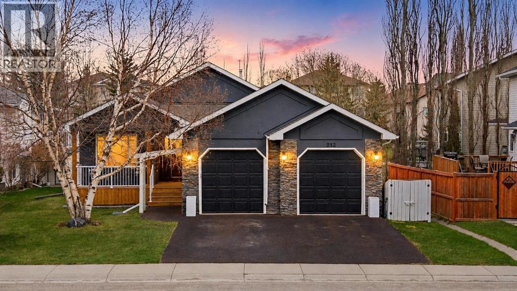212 Cove Drive